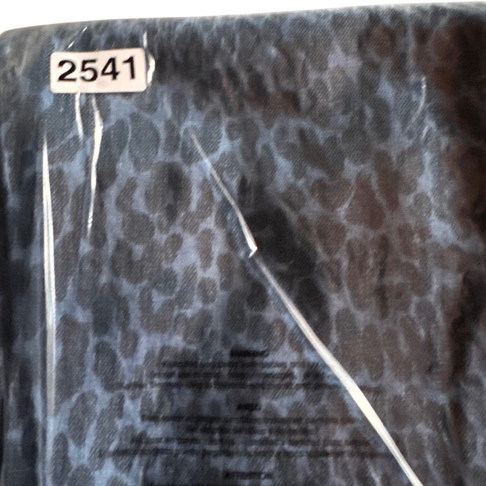 MOTHER Blue Leopard Print Straight Leg Jeans - Picture 16 of 16